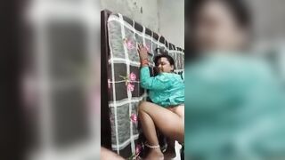 Huge ass Bengali aunt ki doggy style chudai