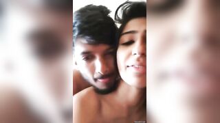 Cute girlfriend ke sath sex ki desi bf video