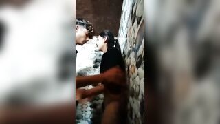 Desi girlfriend Riya ki chudai bathroom mein