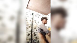 Desi girlfriend Riya ki chudai bathroom mein