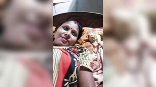 Aunty ki big juicy boobs ki selfie