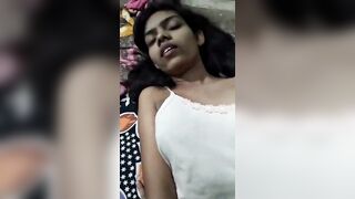 Beautiful girlfriend Sonam ki hairy chut ki chudai