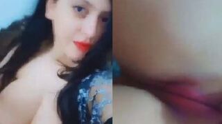 Pakistani girl ki boobs aur pink chut ki selfie