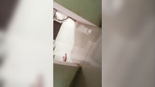Doggy style mein chudwa kar bhabhi ne blowjob diya