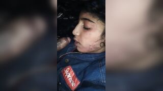 Desi college girl ne blowjob diya lover ko