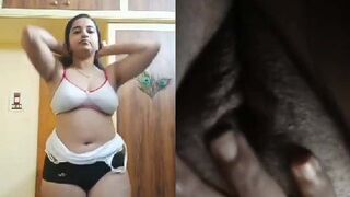 Chubby girl Chandni ki fingering sex video