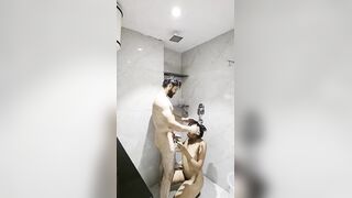 Shower lete hue blowjob dekar chud gayi girlfriend