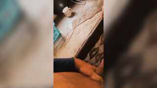 Desi bhabhi Sanam blowjob de rahi hai