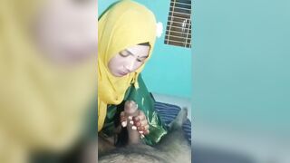 Paki Muslim girl ki blowjob sex video