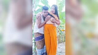 Cute dehati bhabhi ki outdoor chudai