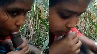 Dehati village girl khet mein blowjob deti hui