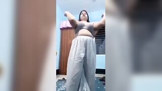 Chubby college girl Punam ki nangi selfie