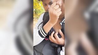 College girl Rani ki boobs ko dabaya bf ne