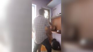 Desi aunty apne bete ke dost se chud gayi