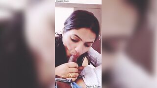 Hot girlfriend ne lund chusa apne lover ka