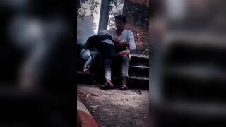 Desi college girl Neha ne blowjob diya